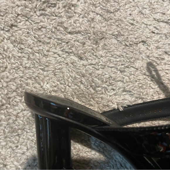 Salvatore Ferragamo heels - Picture 7 of 7